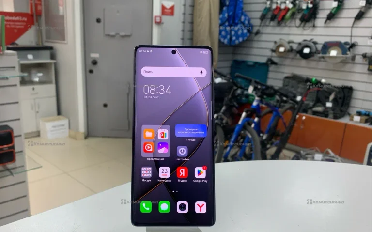 Tecno spark 20pro+ 8/256