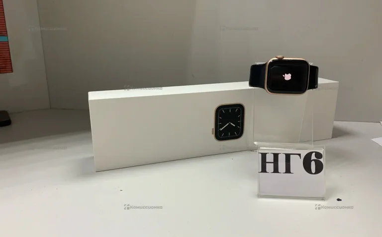 Часы  Apple Watch 5 Series 40 mm