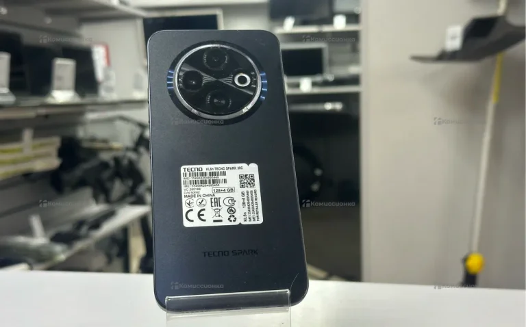 Tecno Spark 30C 4/128 ГБ