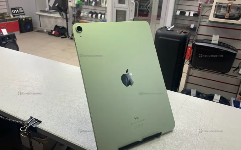 Планшет Apple iPad Air 4 64gb