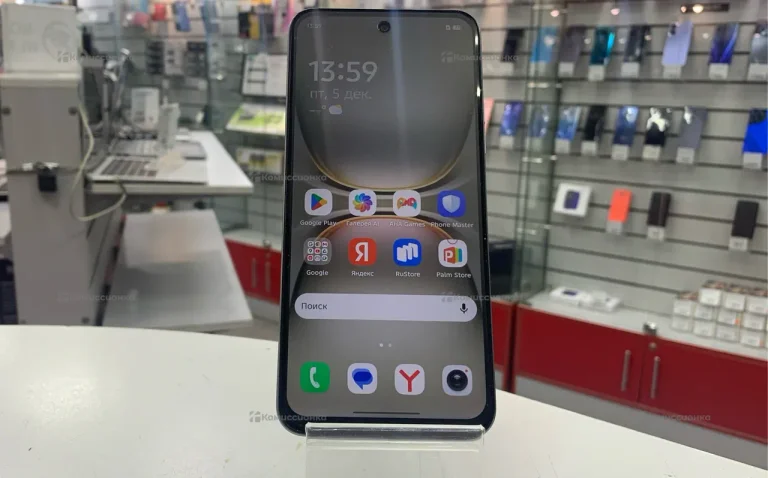 Tecno Spark 40C 8/128 ГБ