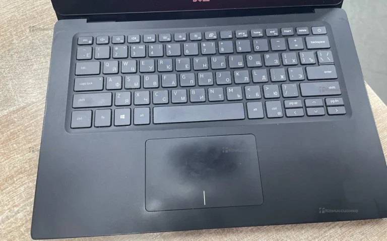 Ноутбук  Dell Vostro 5490
