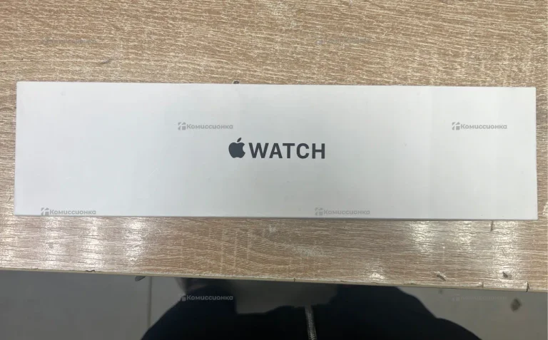 Часы  Apple Watch SE 44 mm