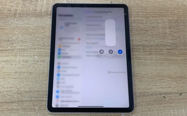 Планшет Apple iPad Air m2 128
