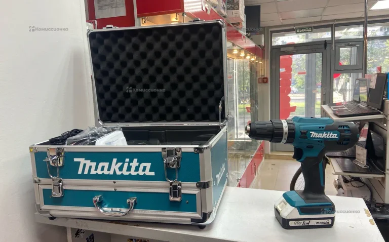 Дрель-шуруповерт Makita HP488D