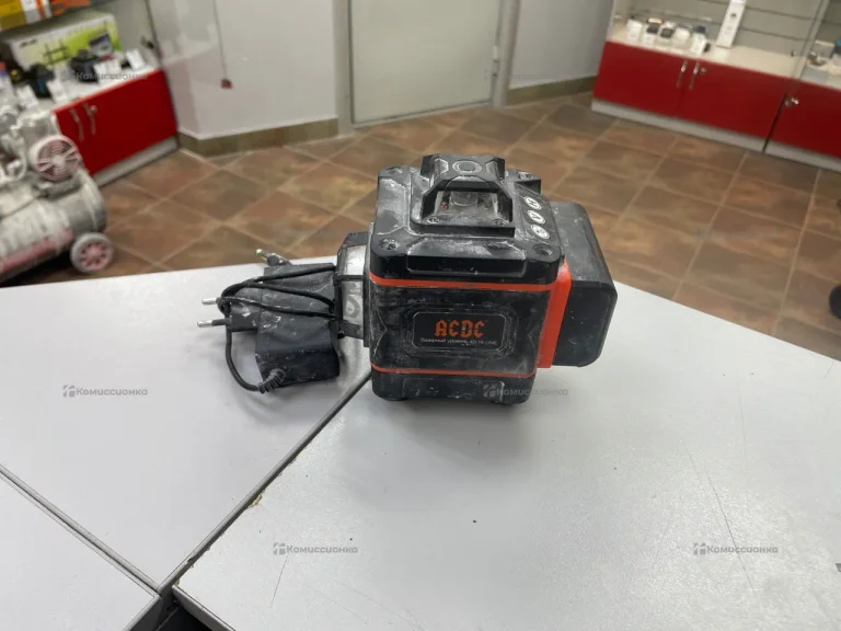 Лазерный уровень ACDC 4D-16 line