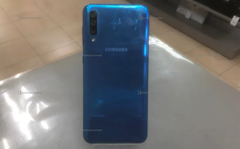 Samsung Galaxy A50 4/64Gb