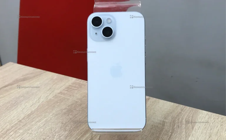 Apple iPhone 15 6/128 ГБ