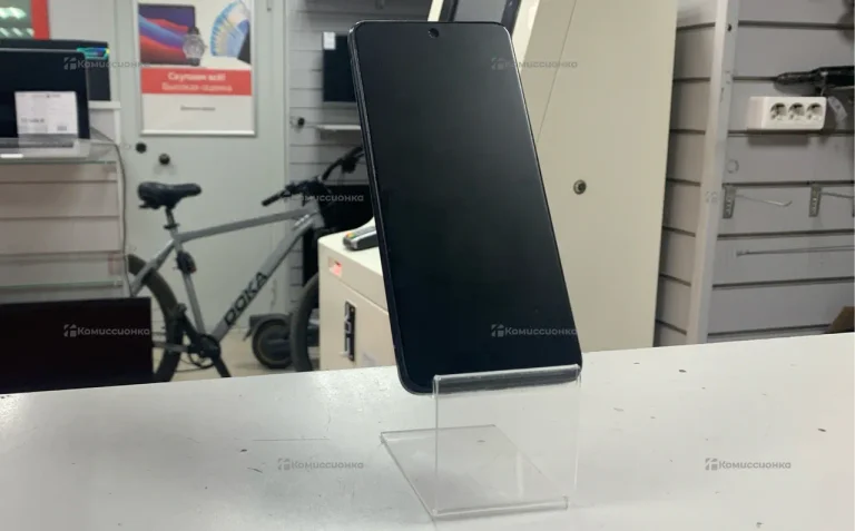 Tecno Pova 3 8/128