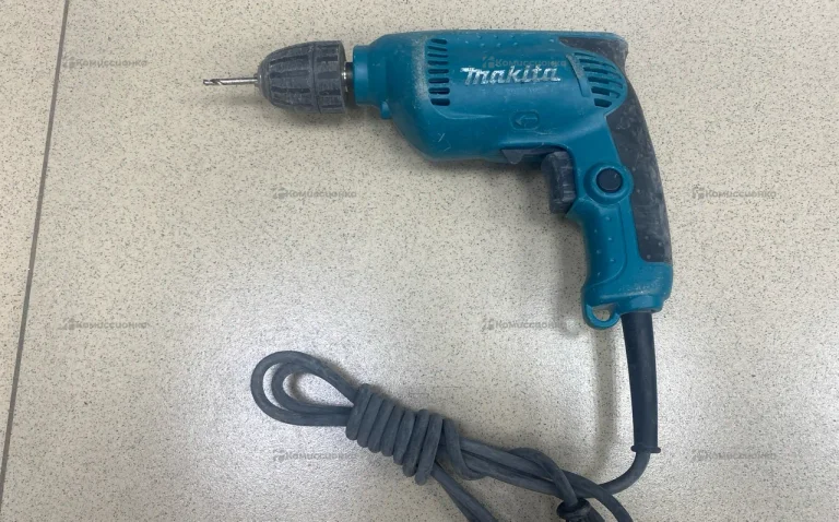 Дрель Makita 6413