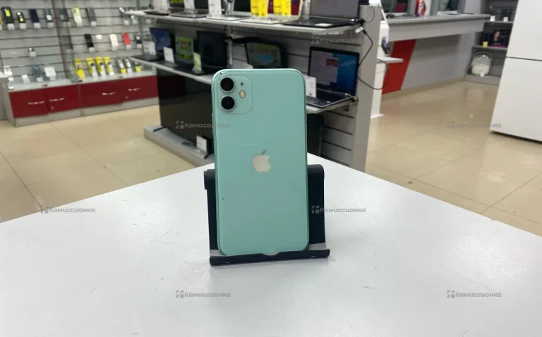 Apple iPhone 11 4/64 ГБ