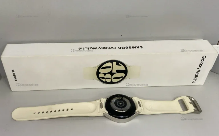 Часы Samsung Galaxy Watch 6 40mm