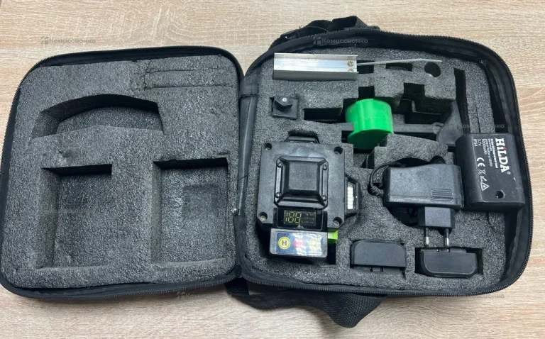 Лазерный уровень Hilda 4d laser level green