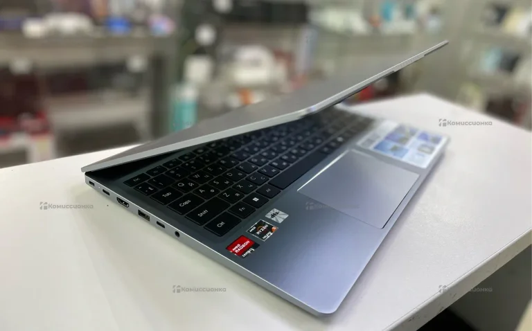 Ноутбук  Tecno