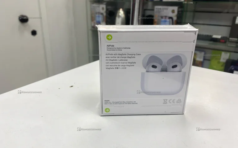 Наушники  AirPods 4