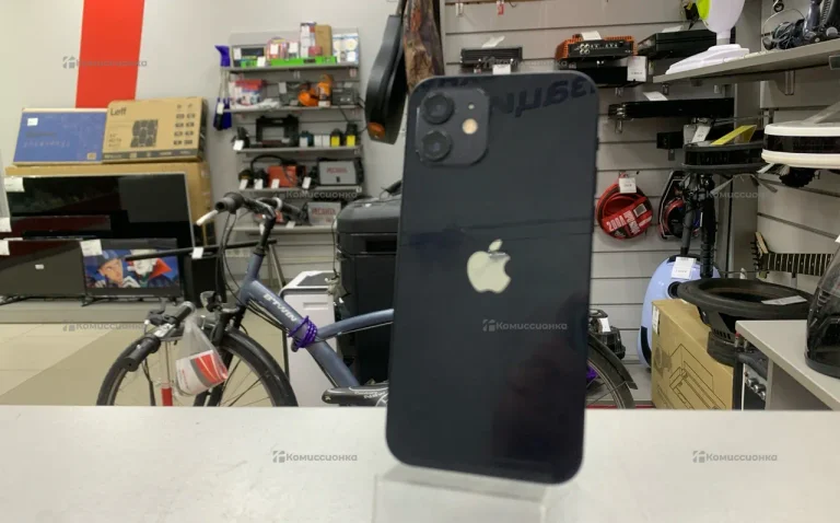 Apple iPhone 12 4/128 ГБ