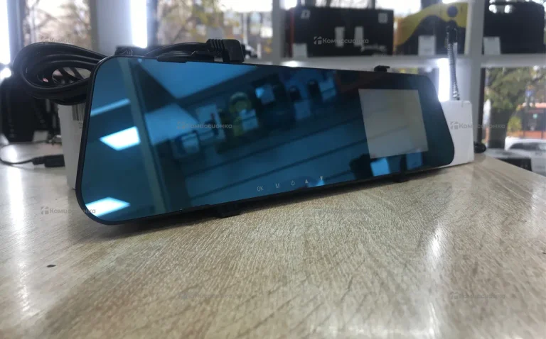 Видеорегистратор  Зеркало Hoco