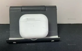 Купить Наушники AirPods 3rd б/у , в Тюмень Цена:690рублей