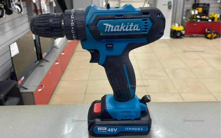 дрель-шуруповерт Makita (реплика)