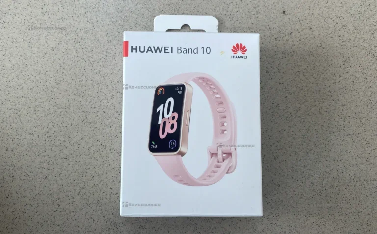 Часы  Huawei Band 10