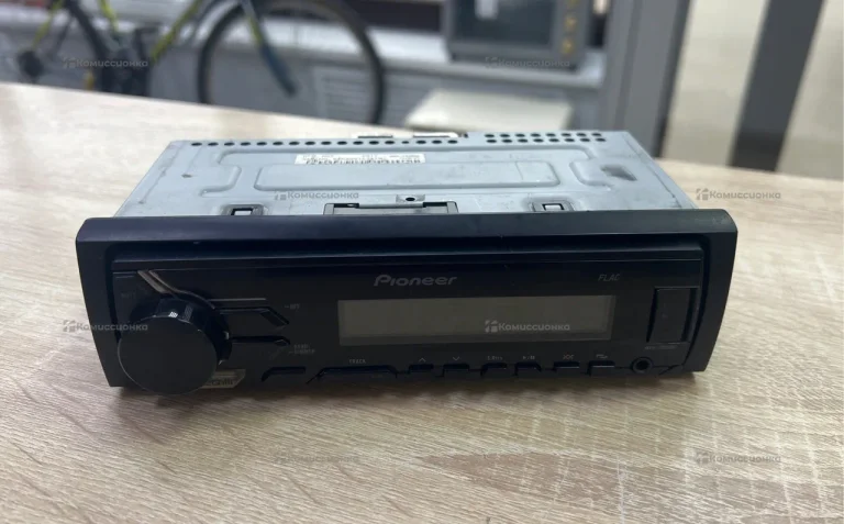 Автомагнитола  pioneer mvh -190