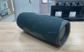 JBL Charge 4