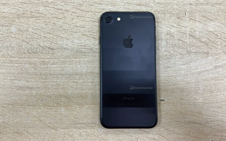 Apple iPhone 7 2/128 ГБ