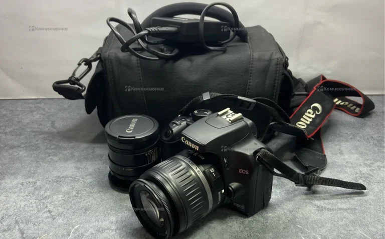 Фотоаппарат  CANON DS126191