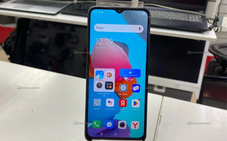 Tecno Spark Go 2023 3/64 ГБ