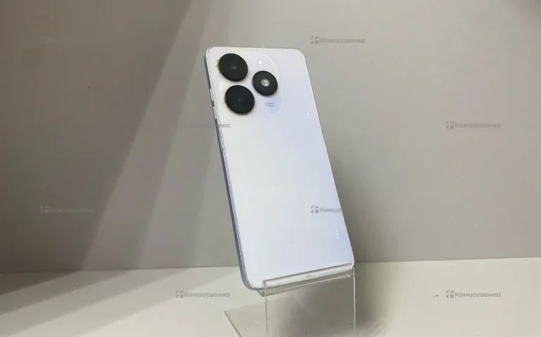 Tecno Spark Go 2024 4/64 ГБ