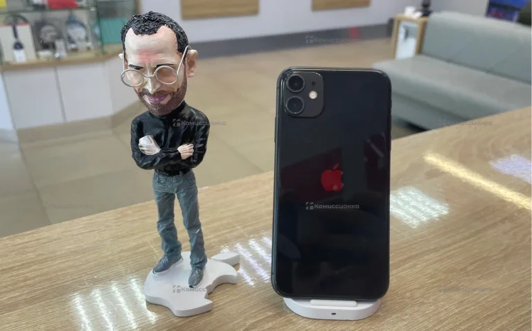 Apple iPhone 11 4/64 ГБ