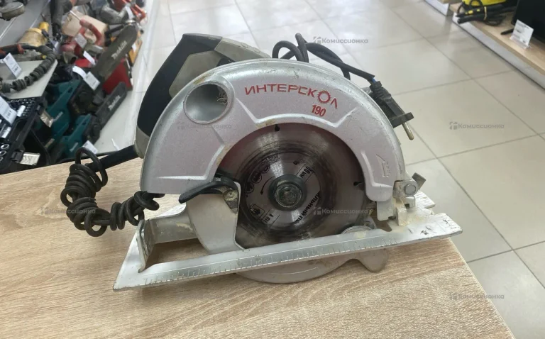 Дисковая пила Интерскол ДП-190/1600М