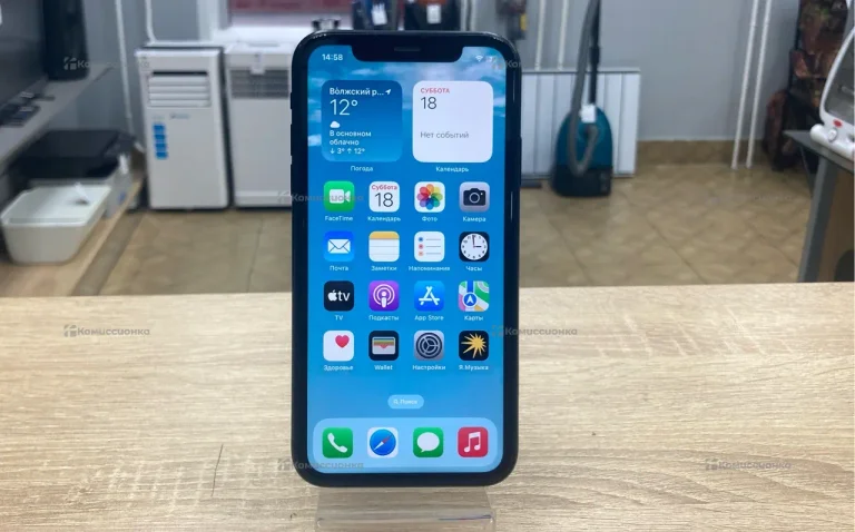 Apple iPhone XR 3/64 ГБ