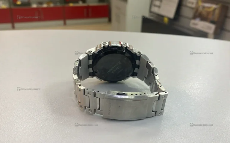 Часы  casio GMW-B5000