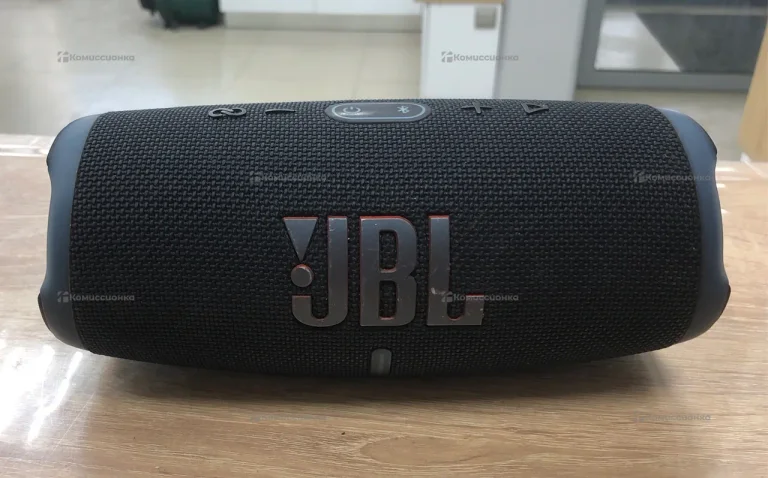 Колонка JBL Charge 5