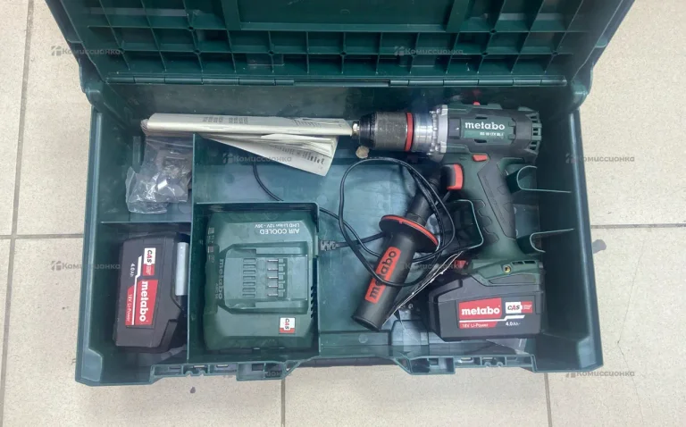 Дрель-шуруповерт metabo BS 18 LTX BL I 4.0Ah x2