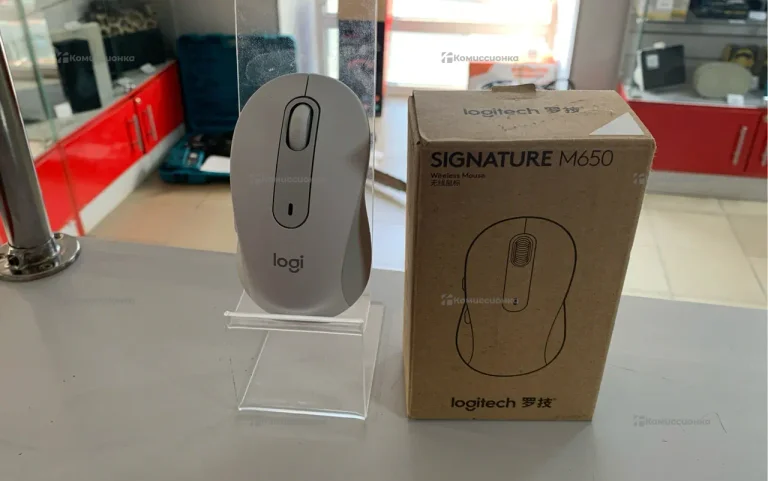 Logitech m650