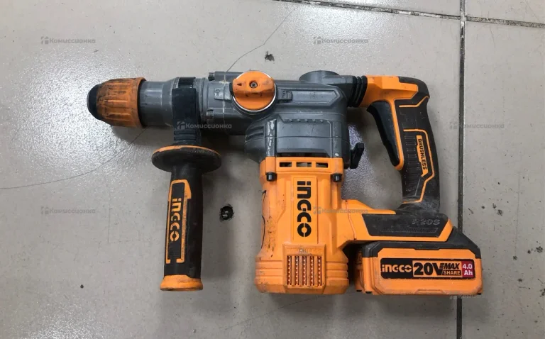 Аккумуляторный перфаратор Ineco P20s