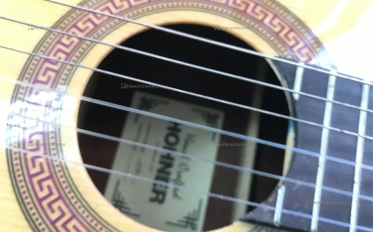 Гитара hohner hc06