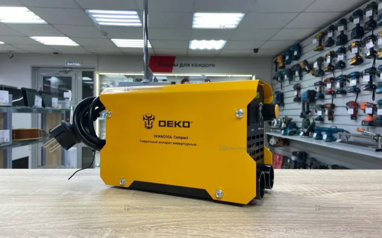 Сварочный аппарат инверторного типа DEKO DKWM250A