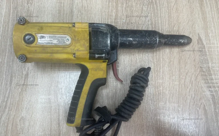 Заклепочник электрический Skytools SK1006