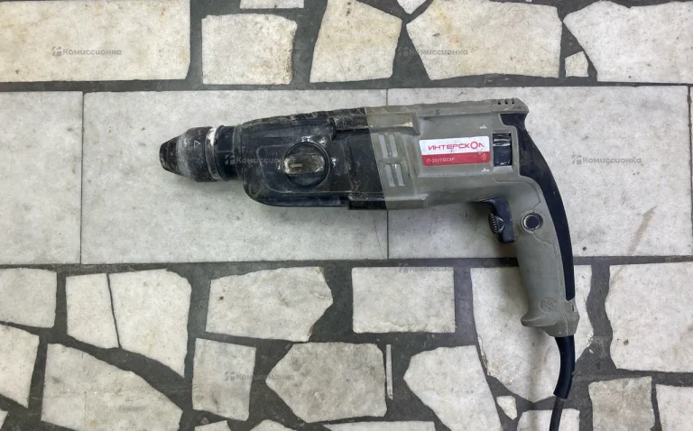 Перфоратор Интерскол П-25/750ЭР,