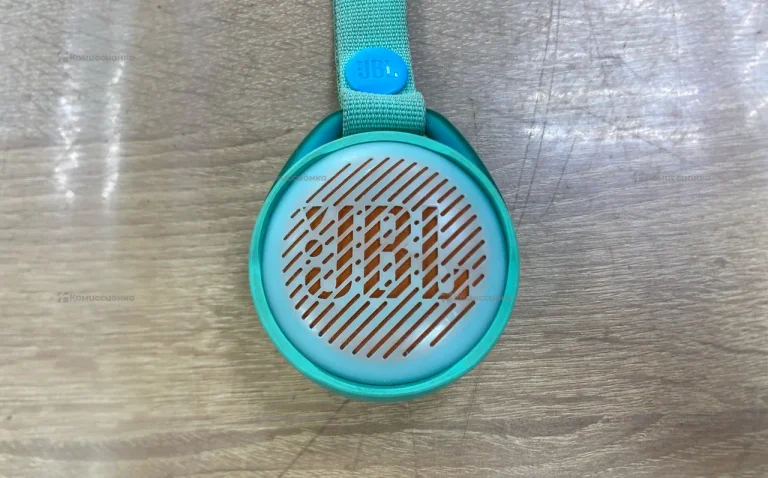 Колонка  JBL JR Pop