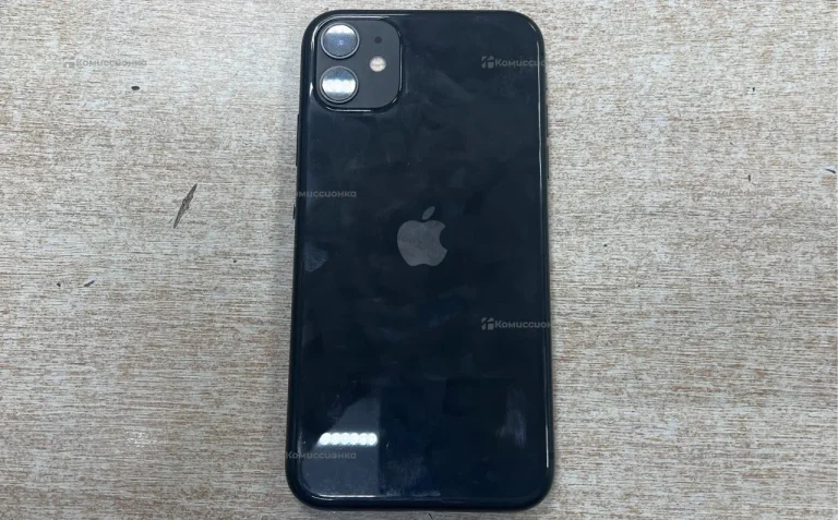Apple iPhone 11 4/64 ГБ