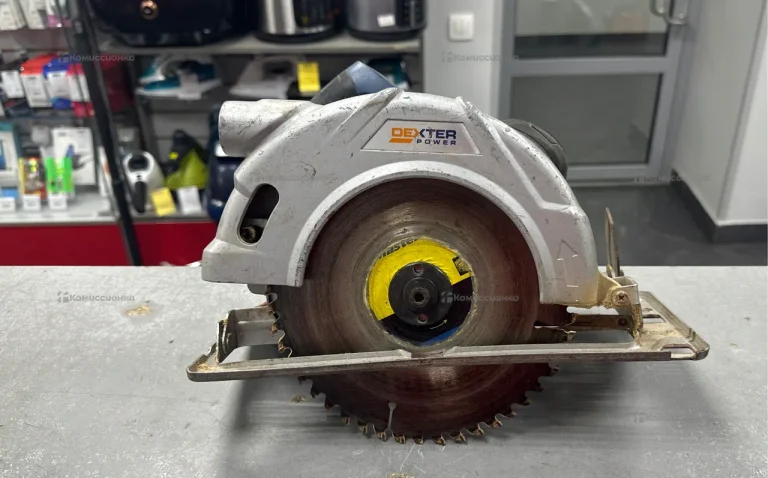 Циркулярная пила dexter