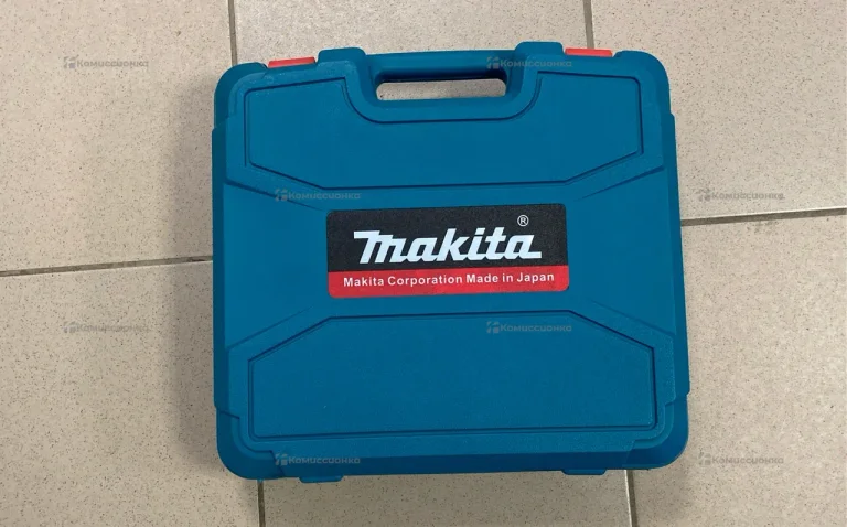 Электролобзик makita JV101DZ.