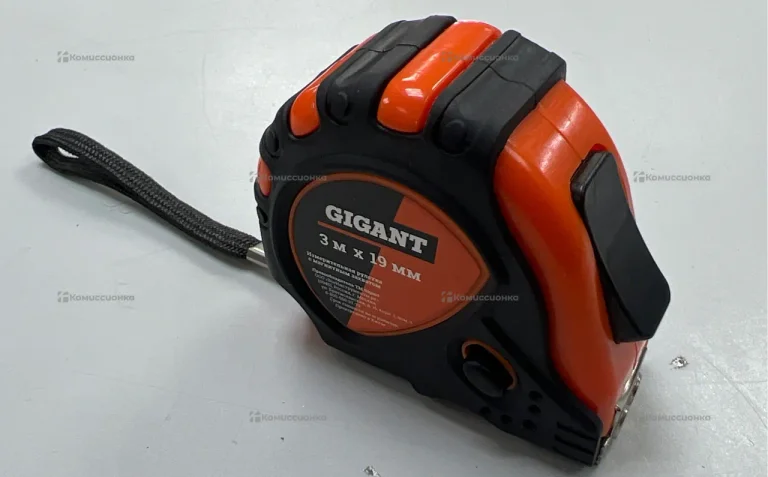 Рулетка GIGANT 3m x 19mm