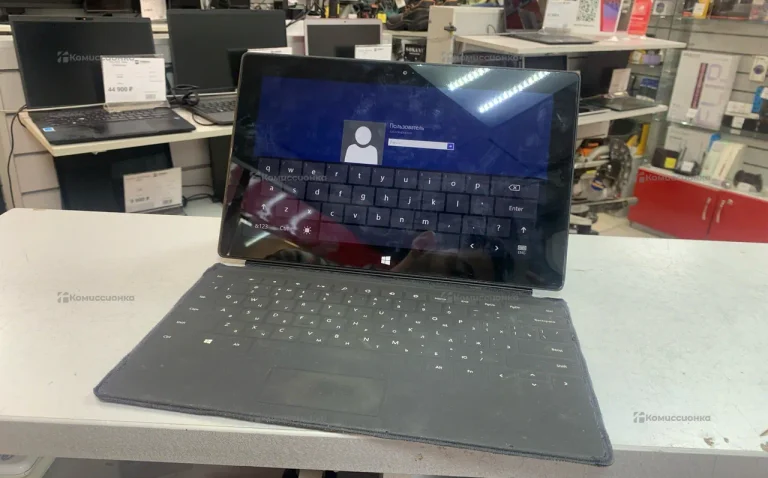 Планшет Surface 32 GB