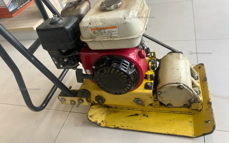 Вибро плита Двигатель Honda GX160