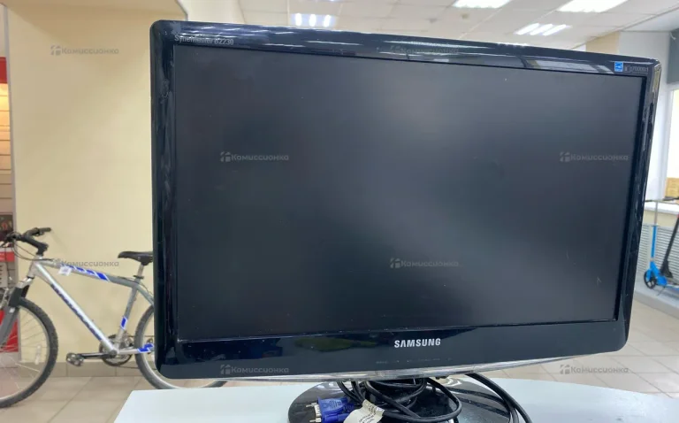 Монитор Samsung SyncMaster B2230N